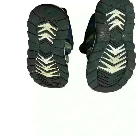 Cat and Jack Little Boy Sandals - Picture 3 of 3